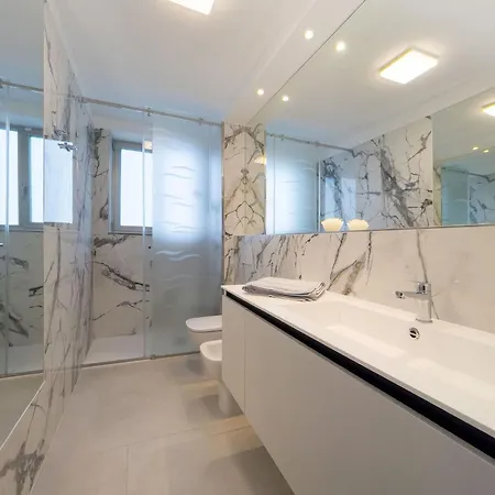 Nashira-2 By Interhome Линьяно-Саббьядоро